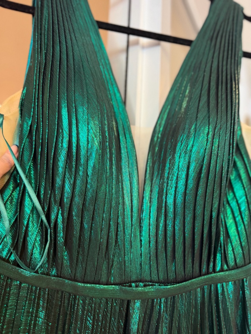 Pol Atteu Designer Gown Size 8 Emerald Green Pleated Formal Evening Dress Prom - Picture 6 of 14